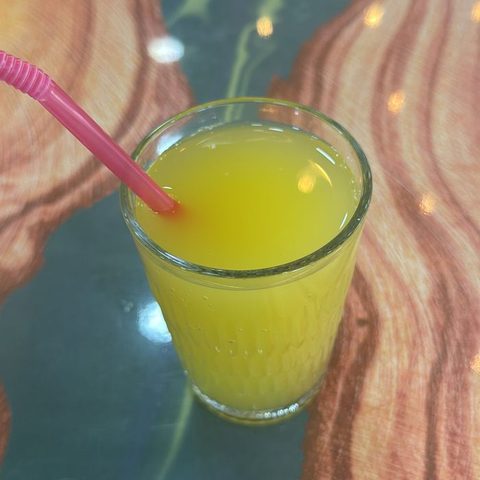 Bardakta el yapımı limonata